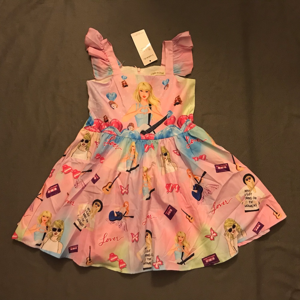 NEW LingQiShiZu Swiftie Dress (Size 140)